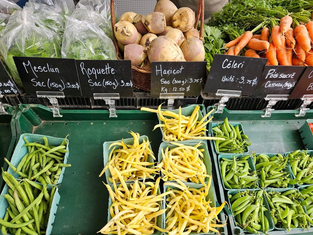 Légumes frais dans un marché